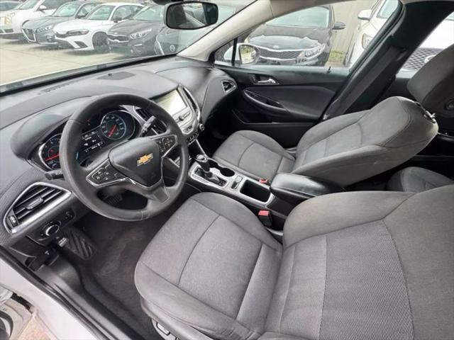 2017 Chevrolet Cruze LT Auto