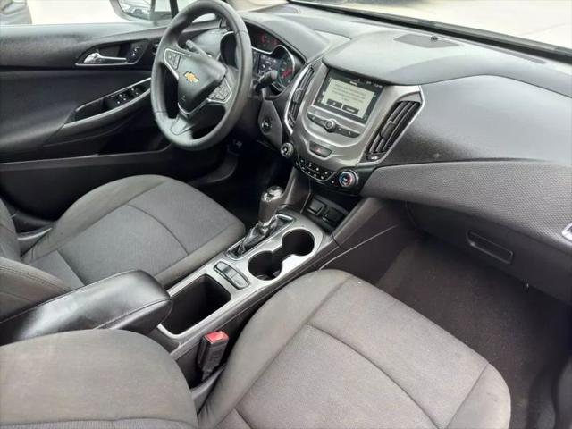 2017 Chevrolet Cruze LT Auto