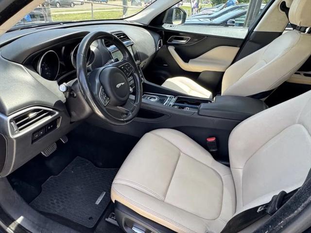 2019 Jaguar F-PACE 25t Premium