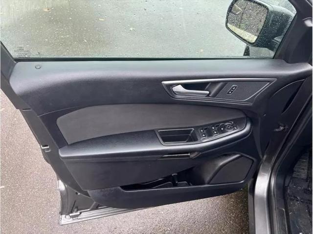 2018 Ford Edge SE