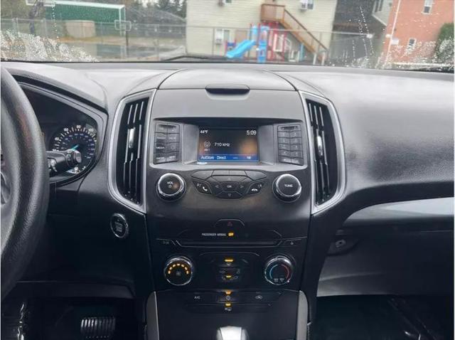2018 Ford Edge SE
