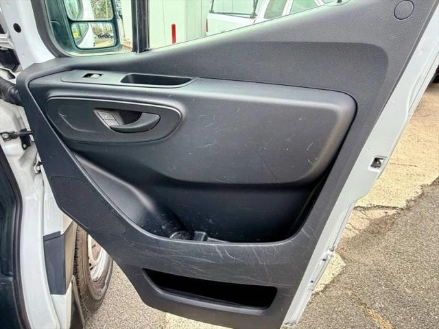 2019 Freightliner Sprinter High Roof w/144 WB Van 3D