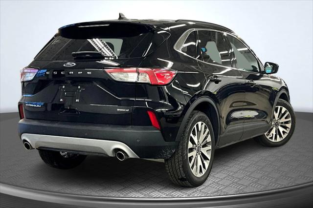 2021 Ford Escape Titanium Hybrid