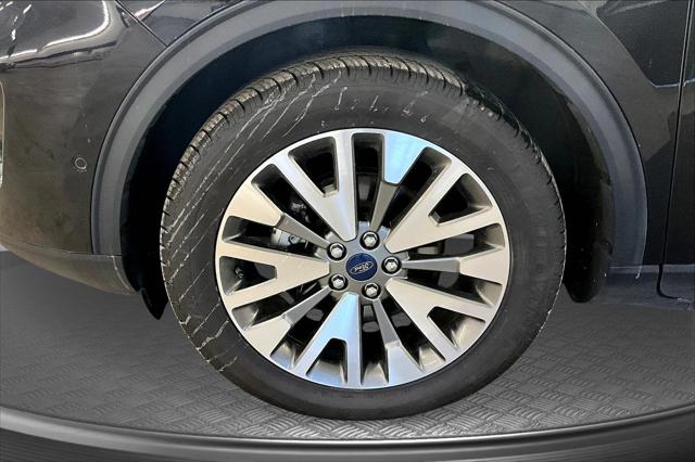 2021 Ford Escape Titanium Hybrid