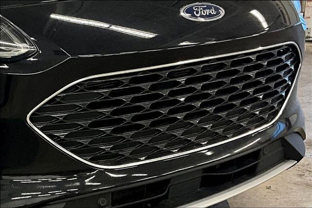 2021 Ford Escape Titanium Hybrid