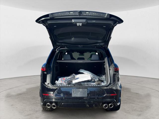 2025 Land Rover Range Rover Sport P635 SV Edition Two