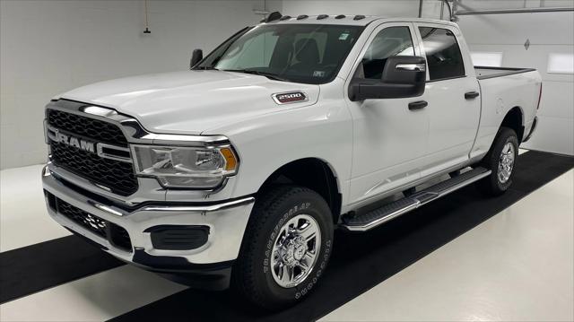 2023 RAM 2500 Tradesman Crew Cab 4x4 64 Box