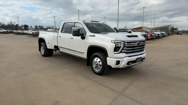 2024 Chevrolet Silverado 3500HD 4WD Crew Cab Long Bed High Country