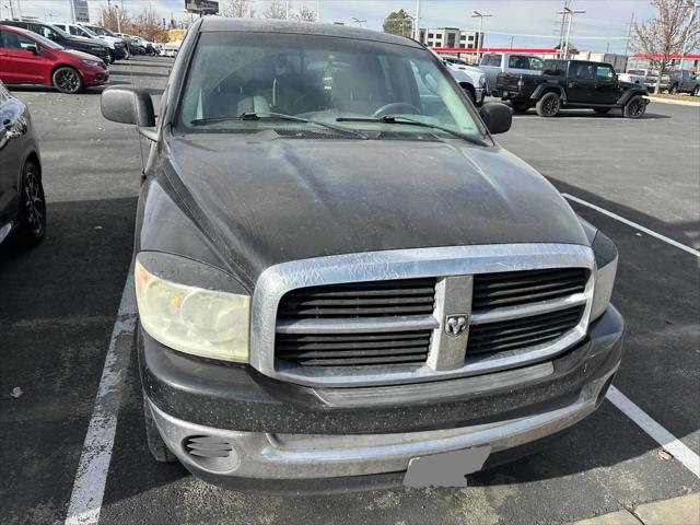 2007 Dodge Ram 1500 SLT/TRX4 Off Road/Sport