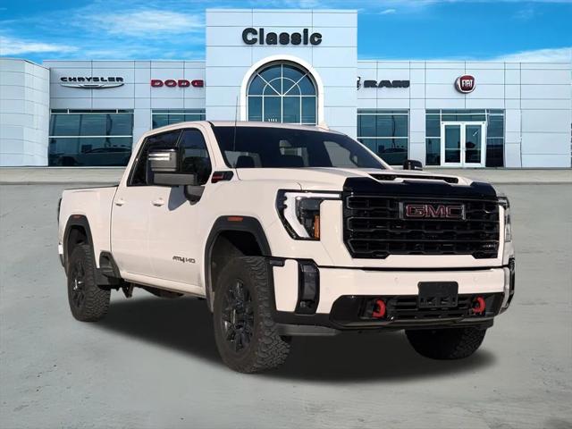 2024 GMC Sierra 2500HD 4WD Crew Cab Standard Bed AT4