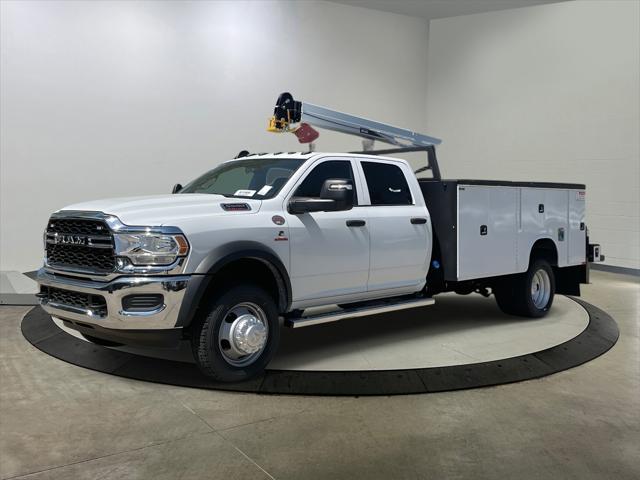 2024 RAM Ram 5500 Chassis Cab RAM 5500 TRADESMAN CHASSIS CREW CAB 4X4 84 CA