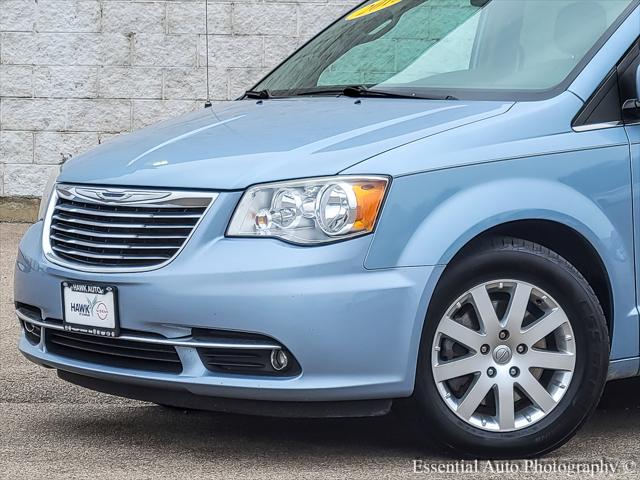 2013 Chrysler Town and Country Touring