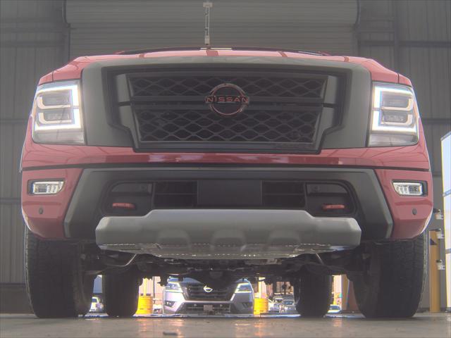 2024 Nissan TITAN Crew Cab PRO-4X 4x4