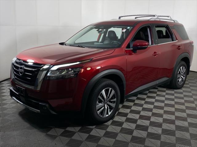 2023 Nissan Pathfinder SL 4WD