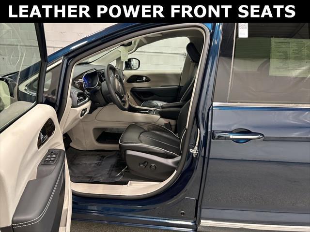 2023 Chrysler Pacifica Limited AWD