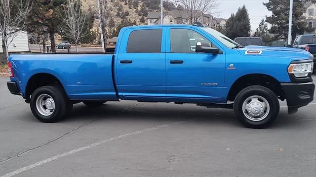 2020 RAM 3500 Tradesman Crew Cab 4x4 8 Box