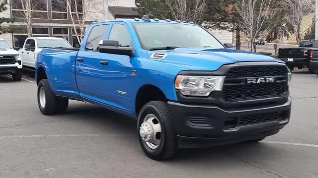 2020 RAM 3500 Tradesman Crew Cab 4x4 8 Box