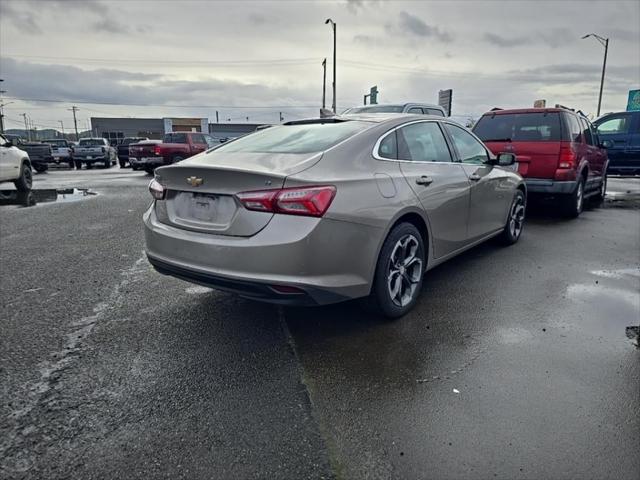 2022 Chevrolet Malibu FWD LT