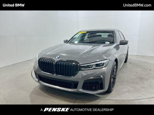 2022 BMW 740