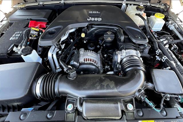 Used 2020 Jeep Gladiator For Sale in Millington, TN