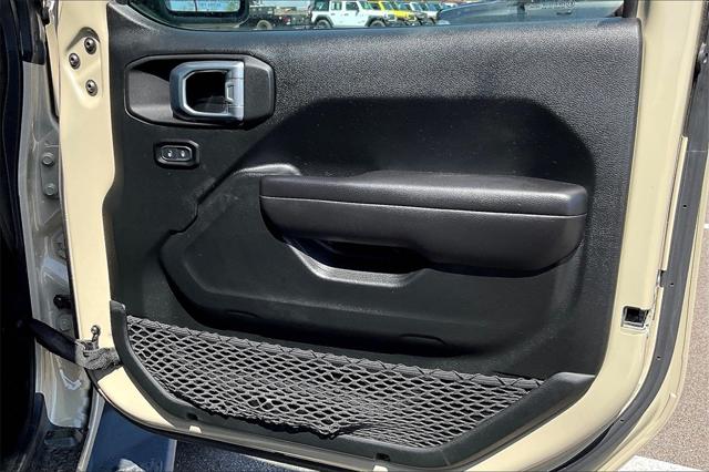 Used 2020 Jeep Gladiator For Sale in Millington, TN