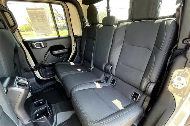 Used 2020 Jeep Gladiator For Sale in Millington, TN