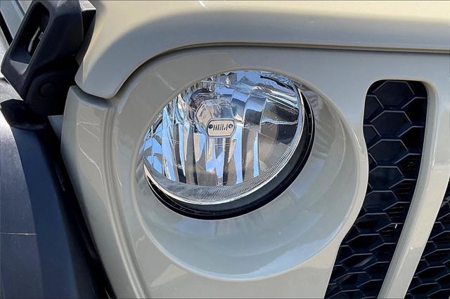 Used 2020 Jeep Gladiator For Sale in Millington, TN