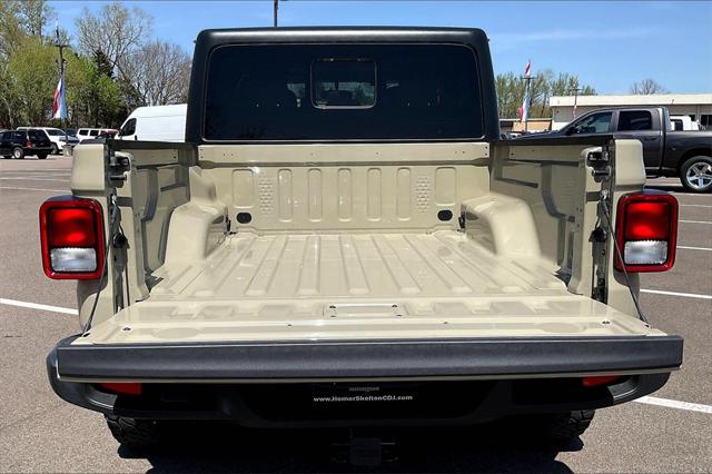 Used 2020 Jeep Gladiator For Sale in Millington, TN