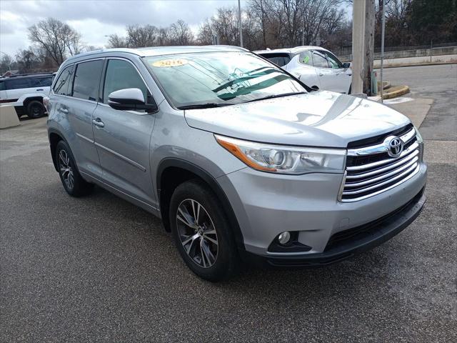 2016 Toyota Highlander