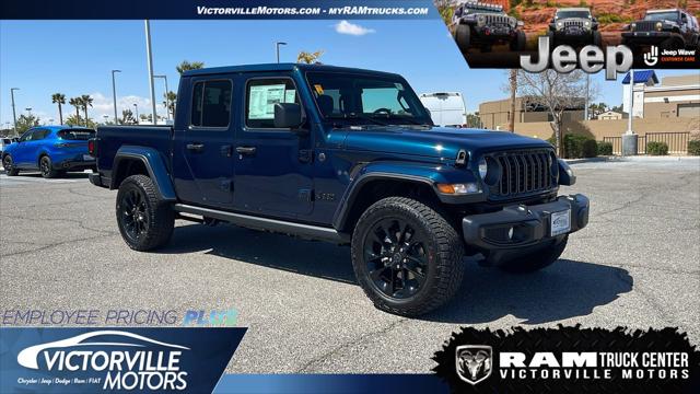 2025 Jeep Gladiator GLADIATOR NIGHTHAWK 4X4