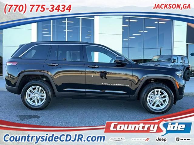 2025 Jeep Grand Cherokee GRAND CHEROKEE LAREDO X 4X2