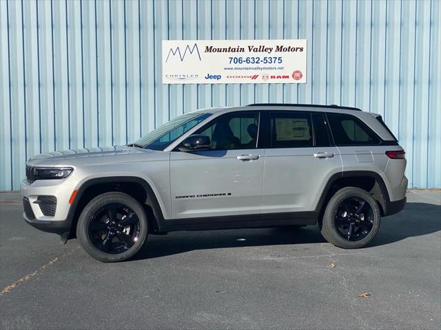 2025 Jeep Grand Cherokee GRAND CHEROKEE ALTITUDE X 4X4