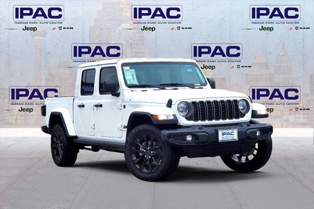 2025 Jeep Gladiator GLADIATOR NIGHTHAWK 4X4