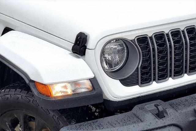 2025 Jeep Gladiator GLADIATOR NIGHTHAWK 4X4