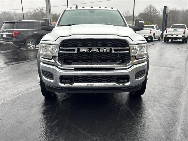 2024 RAM Ram 5500 Chassis Cab RAM 5500 TRADESMAN CHASSIS CREW CAB 4X4 84 CA