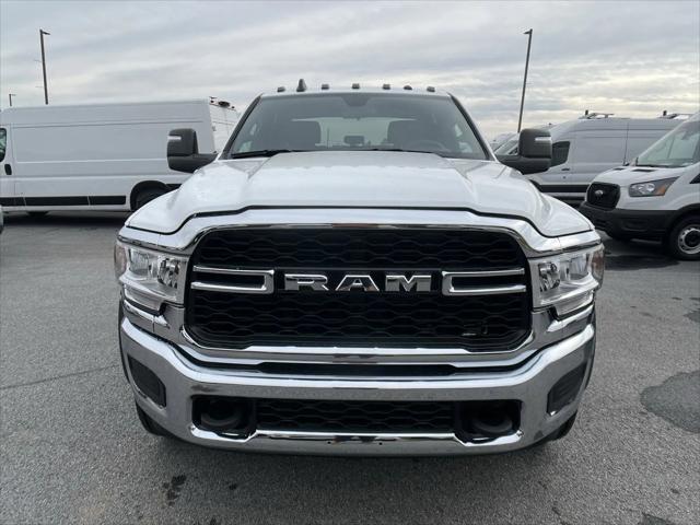 2024 RAM Ram 5500 Chassis Cab RAM 5500 TRADESMAN CHASSIS CREW CAB 4X4 84 CA