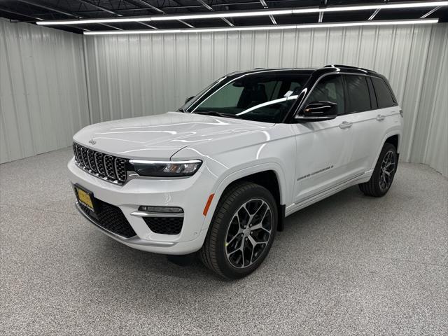2025 Jeep Grand Cherokee GRAND CHEROKEE SUMMIT RESERVE 4X4