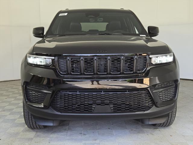 2025 Jeep Grand Cherokee GRAND CHEROKEE ALTITUDE 4X2