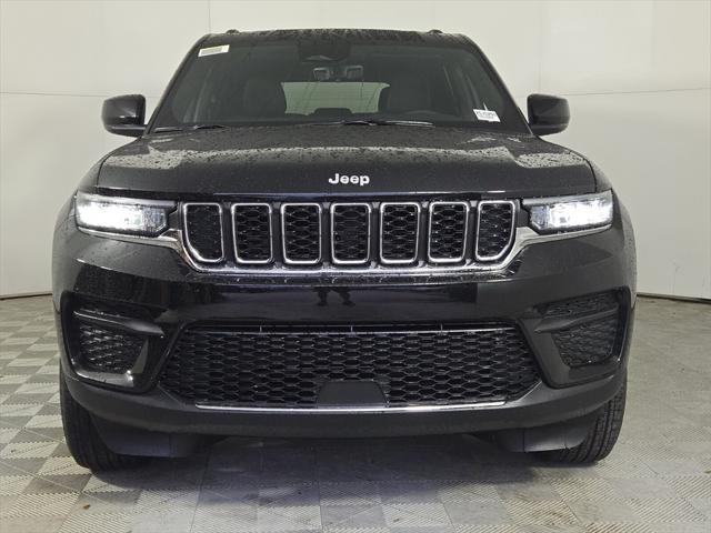 2025 Jeep Grand Cherokee GRAND CHEROKEE LAREDO X 4X2