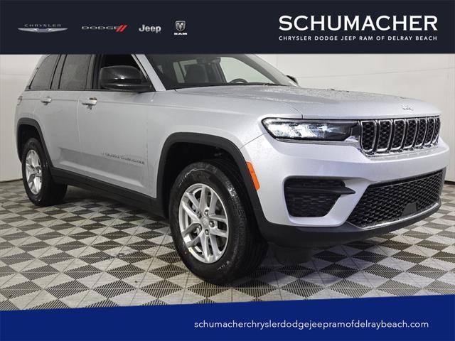 2025 Jeep Grand Cherokee GRAND CHEROKEE LAREDO X 4X2