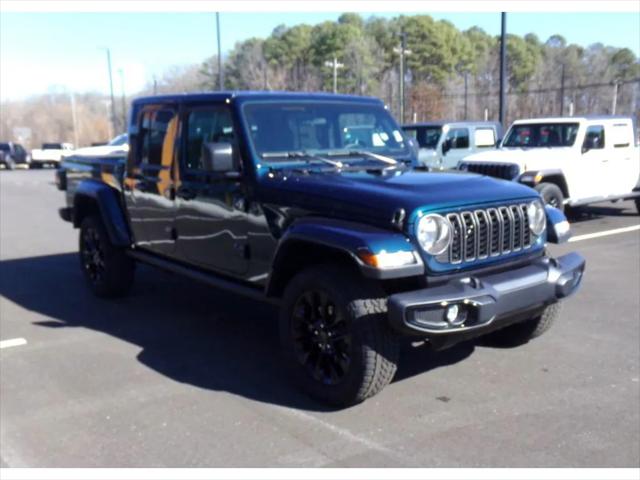 2025 Jeep Gladiator GLADIATOR NIGHTHAWK 4X4