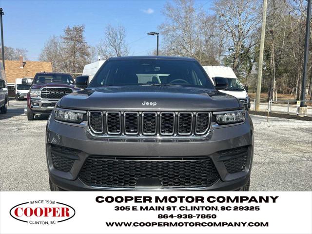 2025 Jeep Grand Cherokee GRAND CHEROKEE LAREDO X 4X2