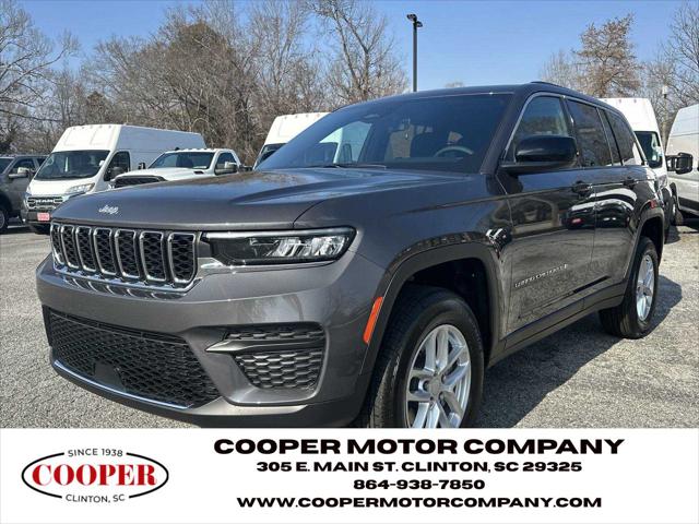 2025 Jeep Grand Cherokee GRAND CHEROKEE LAREDO X 4X2