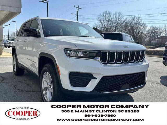 2025 Jeep Grand Cherokee GRAND CHEROKEE LAREDO X 4X2