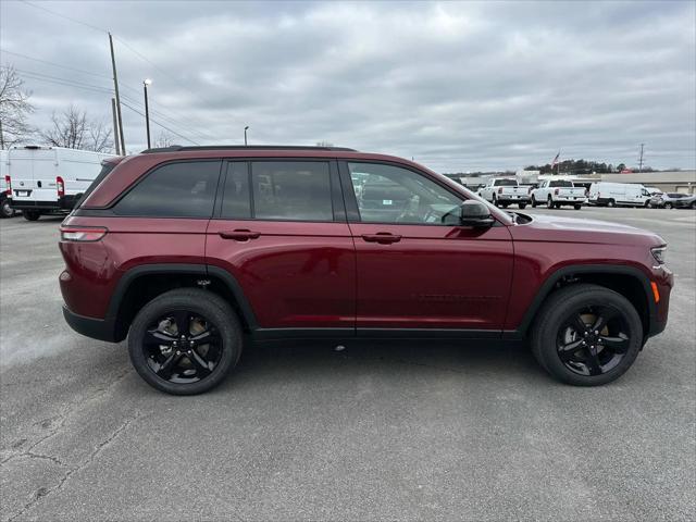 2025 Jeep Grand Cherokee GRAND CHEROKEE ALTITUDE X 4X4