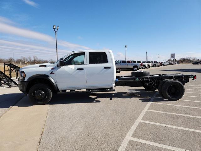 2024 RAM Ram 5500 Chassis Cab RAM 5500 TRADESMAN CHASSIS CREW CAB 4X4 84 CA