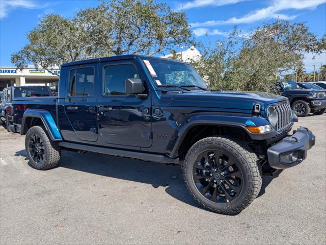 2025 Jeep Gladiator GLADIATOR NIGHTHAWK 4X4