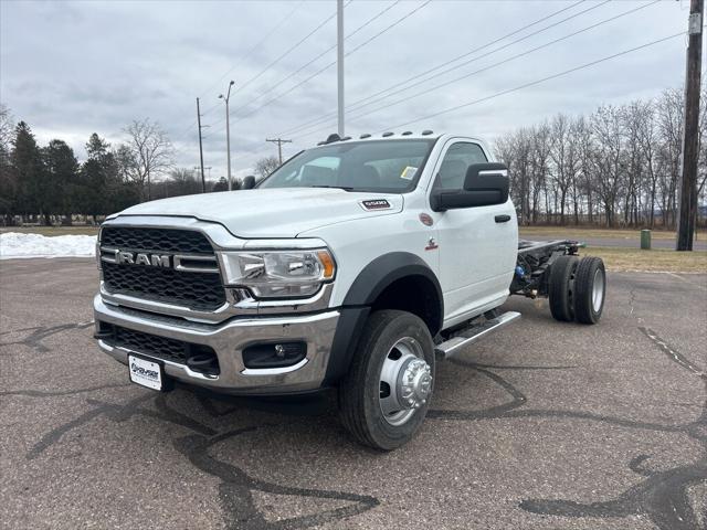 2024 RAM Ram 5500 Chassis Cab RAM 5500 TRADESMAN CHASSIS REGULAR CAB 4X2 84 CA