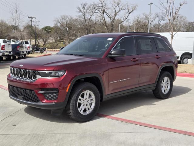 2025 Jeep Grand Cherokee GRAND CHEROKEE LAREDO 4X2