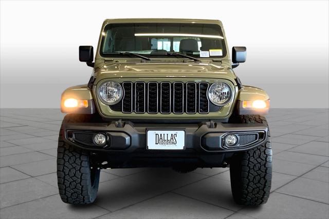 2025 Jeep Gladiator GLADIATOR NIGHTHAWK 4X4